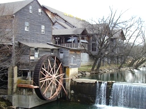 Old Mill Restaurant Pigeon Forge,TN. Campground Creekside RV Park 