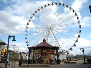 The Island - Great Smoky Mountain Wheel in Pigeon forge 