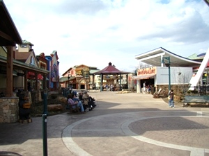 The Island - Great Smoky Mountain Wheel in Pigeon forge 